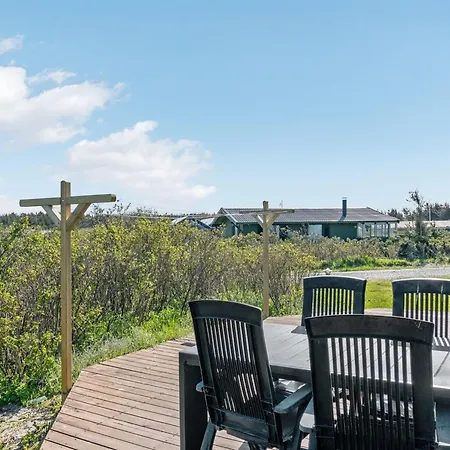 Holiday home Bertil - 400m From The Sea By Interhome Lokken